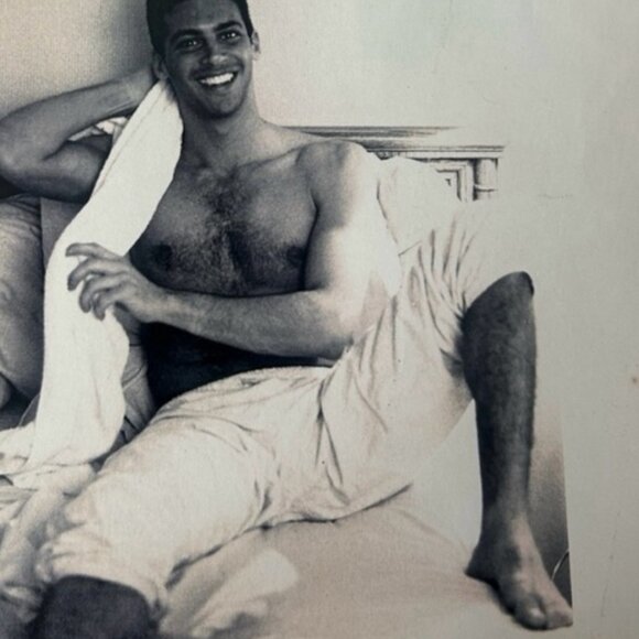 Men's Italian Vintage Suede Overcoat from Bonwit Teller - Picture 15 of 15